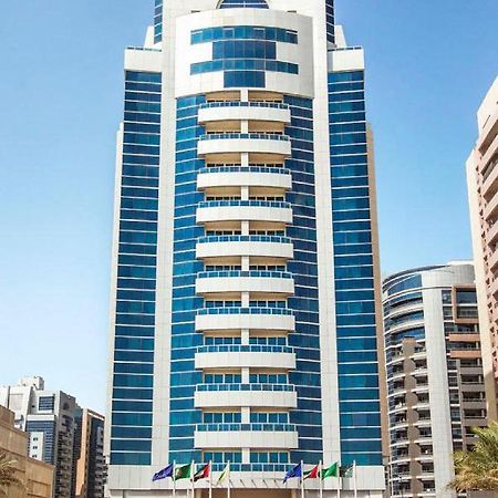 Care Holiday Homes Apartments Barsha Heights Дубай Екстериор снимка